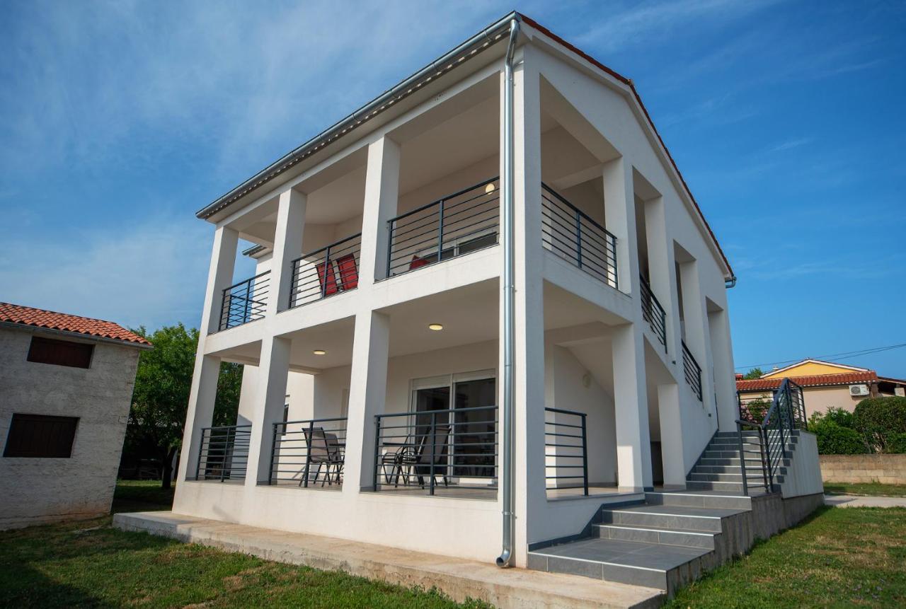 Villa Alexandria Ližnjan Exterior foto